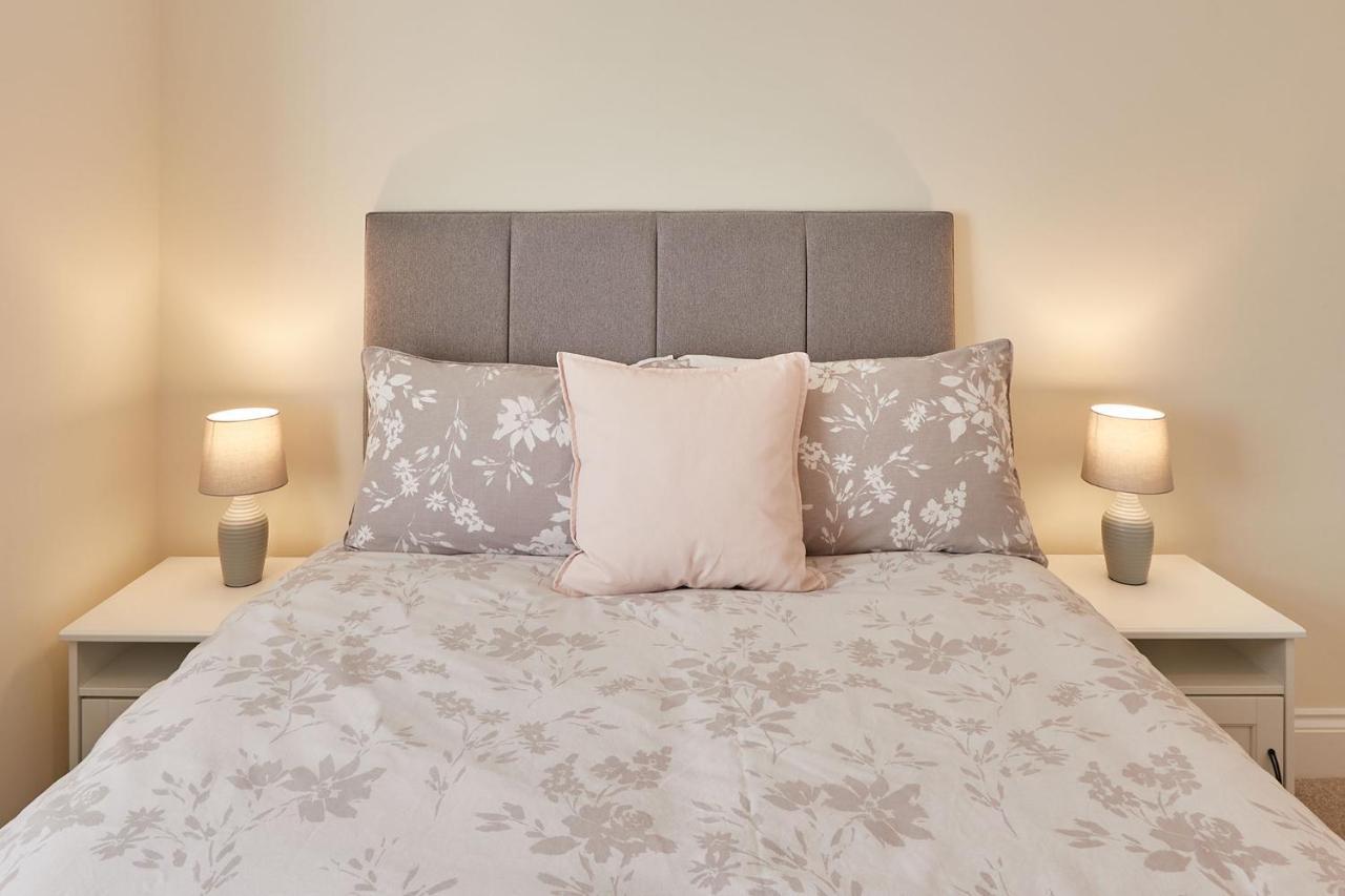 Host & Stay - South Cliff Apartment Scarborough Buitenkant foto